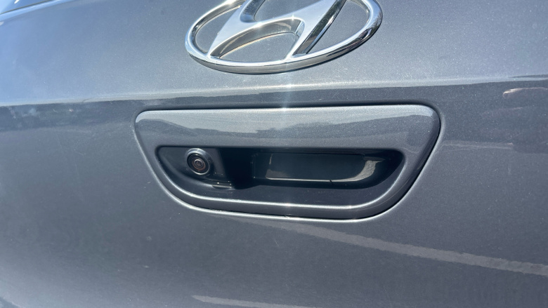 Hyundai i10 1.0 MPi SE Connect 5dr Petrol Hatchback